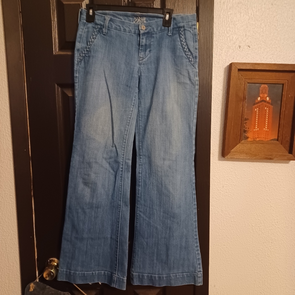 Women's Old Navy Diva low rise bootcut  Jeans